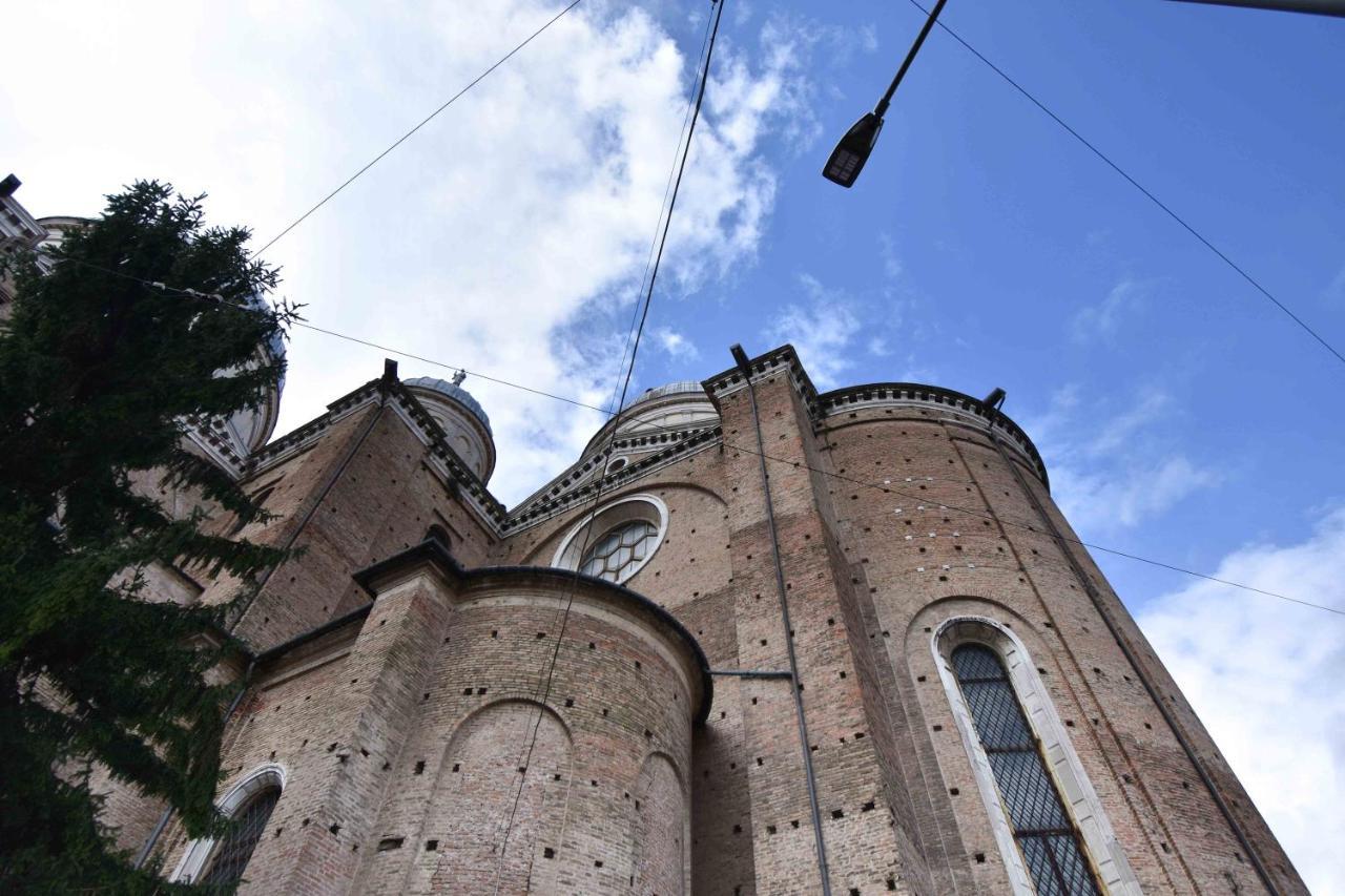 Prato Della Valle Studio Padua Exterior foto